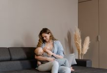Overcoming Breastfeeding Challenges – Tips You Should Follow Overcoming Breastfeeding Challenges
