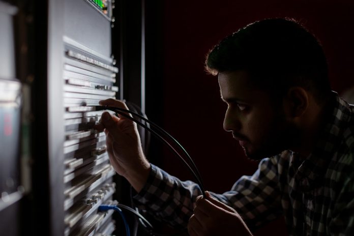 Network analyst - network engineer Network analyst - network engineer