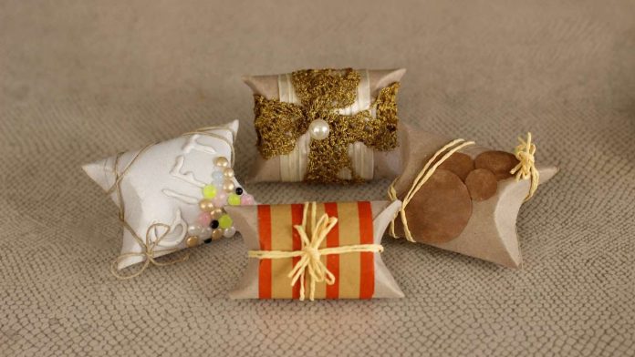 Custom Pillow Boxes Custom Pillow Boxes